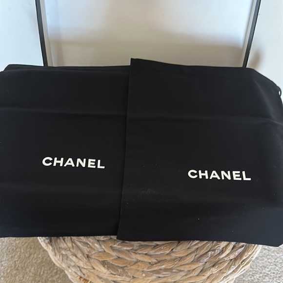 BRAND NEW CHANEL from Paris - Picture 4 of 15